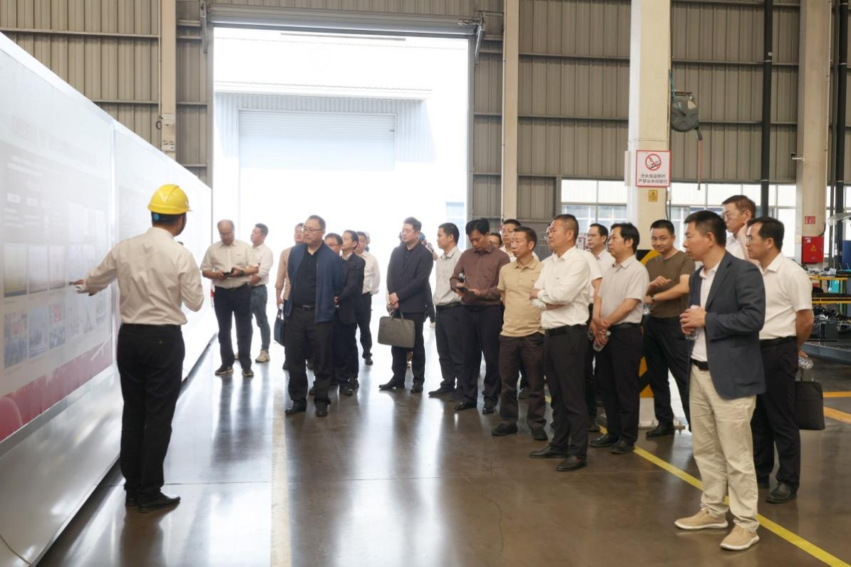 省属国有企业走进Z6官网智能 同谋发展新篇章