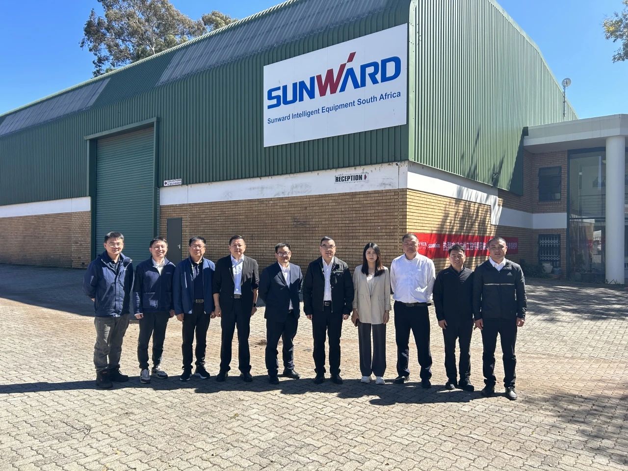 广州工控集团总经理王福铸率队调查Z6官网智能南非子公司