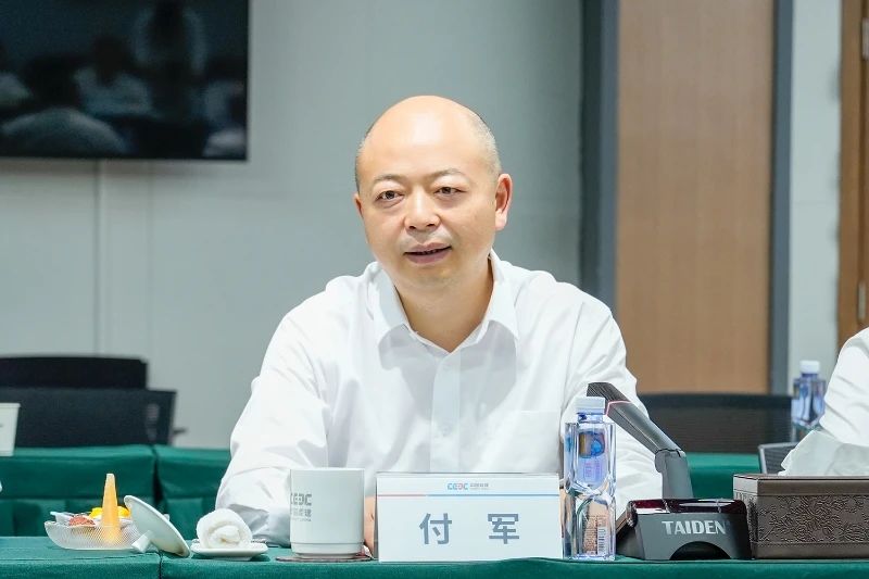 Z6官网智能与易普力公司深入战术合作，共筑混装设备技术转化新标杆