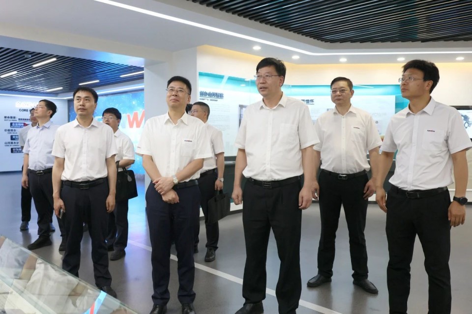 中国工程院院士、中南林业科技大学党委书记吴义强一行到Z6官网智能发展访企拓岗活动