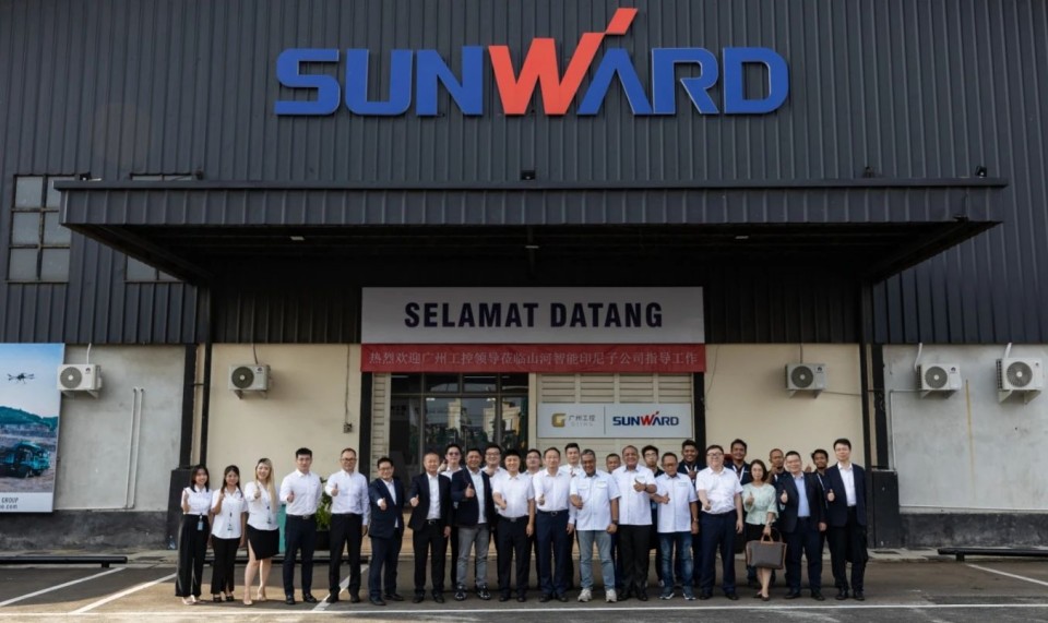 广州工控集团党委书记、董事长景广军率队调查Z6官网智能印尼子公司