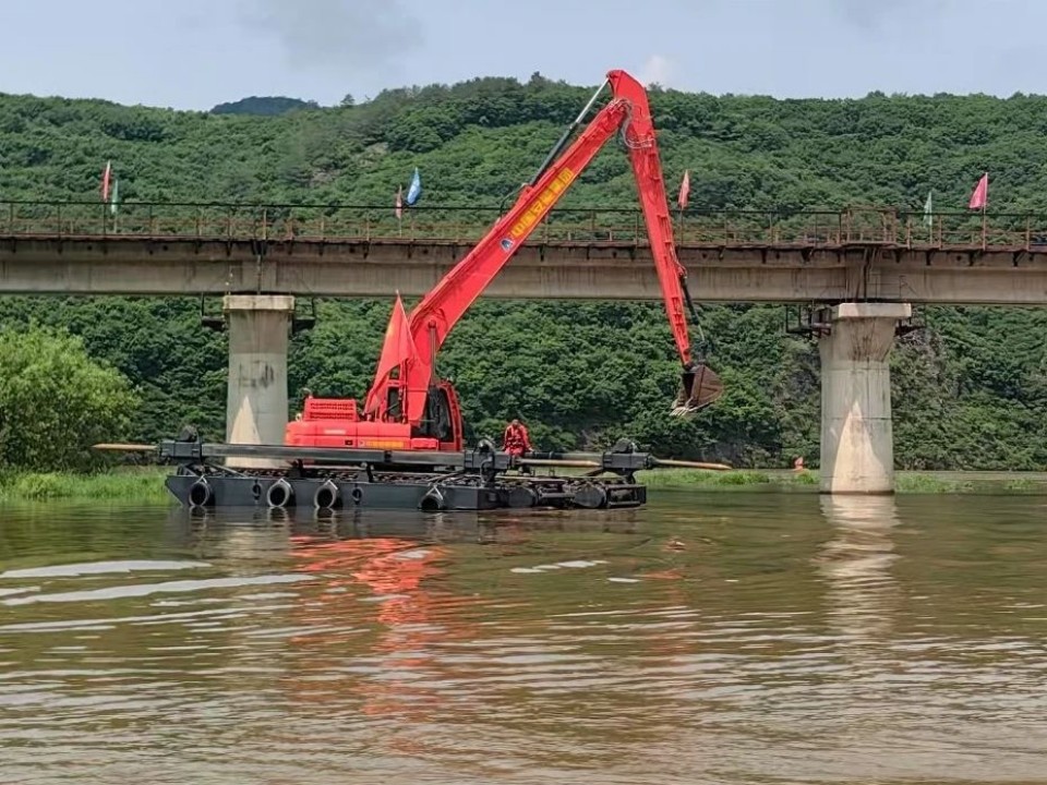 硬核破解“最后一公里”难题，Z6官网智能应急接济设备助力“应急使命·2025”演习！