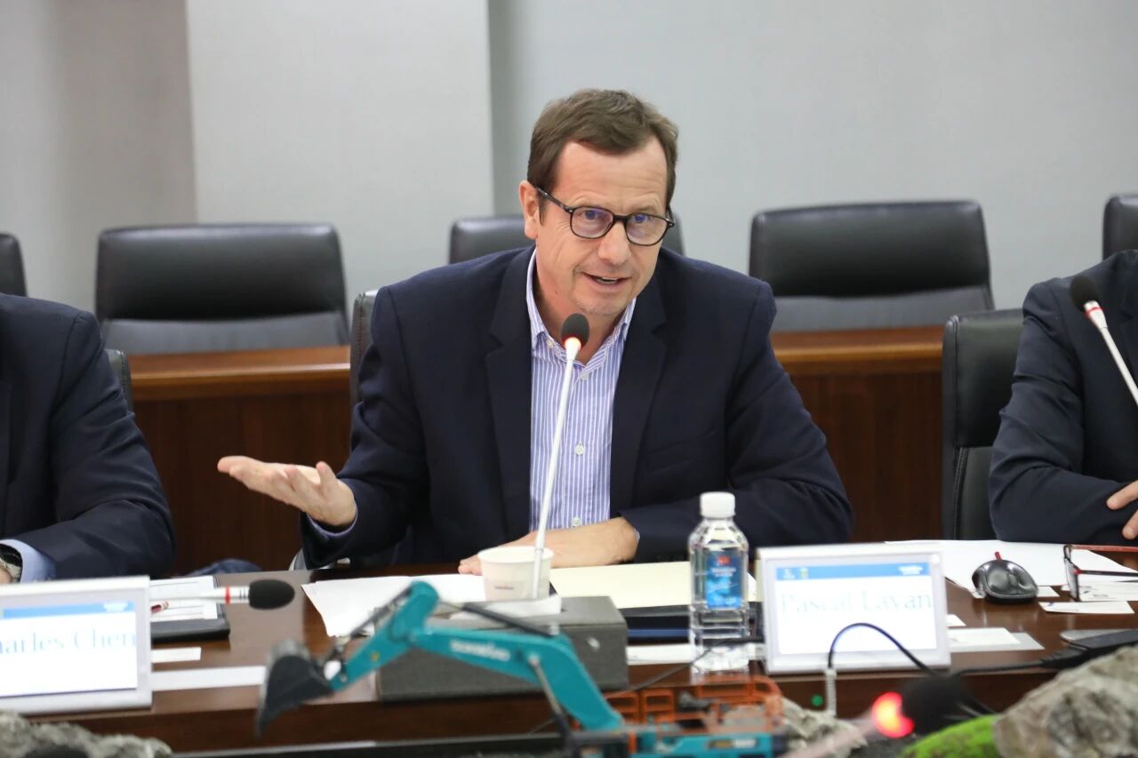 法巴租赁集团到访Z6官网智能，共拓合作新篇章