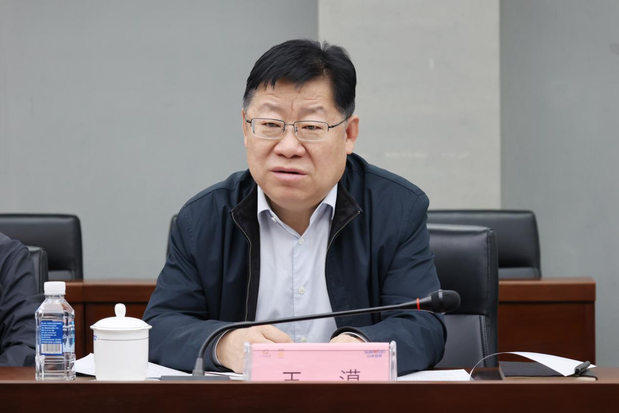 新矿投资集团党委书记、董事长王漠到访Z6官网智能