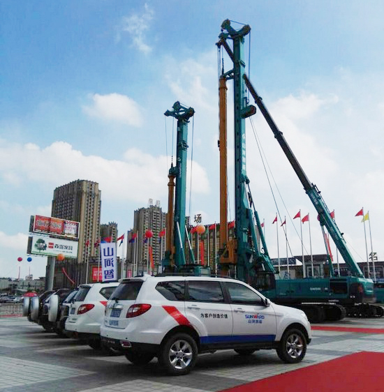 到“海博会”邂逅Z6官网智能“两挖”精品