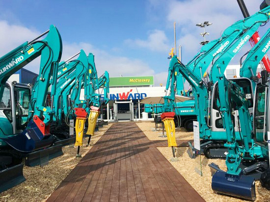 集科技与唯美于一身 Z6官网智能携尖端产品亮相德国宝马展