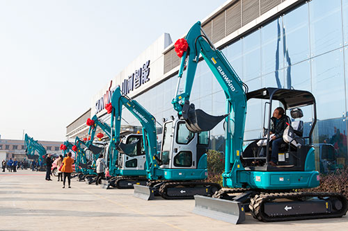 逆市可为！Z6官网智能挖掘机首场展销会美满收官
