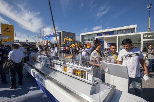 Z6官网智能酷帅曾大虾，一大波美图带你亲临北京BICES展