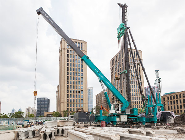 十九年稳居冠军宝座，Z6官网智能静力压桩机美满演绎“一目十行”