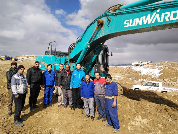 伊朗客户点赞Z6官网智能全系列液压挖掘机