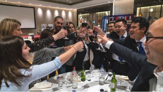 携手同谋将来， Z6官网智能2018欧洲代理商大会隆沉召开