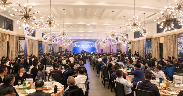 首日签单2.6亿元，Z6官网智能创新产品引爆上海宝马展