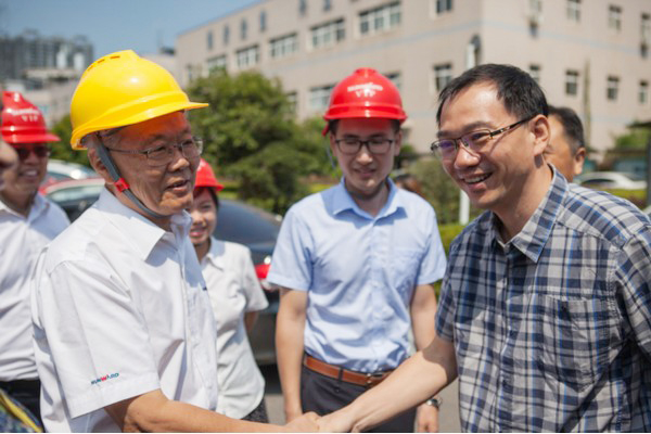 商务部合作司刘民强副司长一行调研Z6官网智能