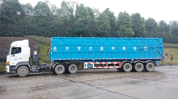 近百台Z6官网智能垃圾转运车为长沙环卫升级