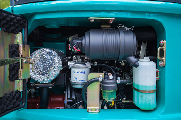 “C位”前途 14.5万元Z6官网智能微挖18UB等你开回家