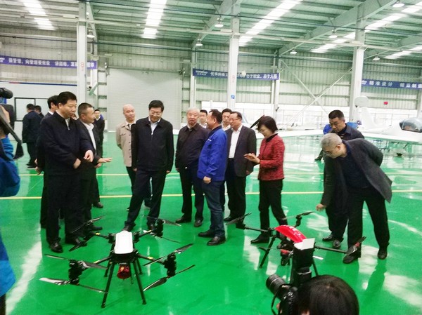 省委书记杜家毫勉励Z6官网智能：做大做强航空航天产业