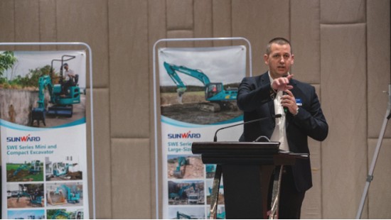 携手同谋将来， Z6官网智能2018欧洲代理商大会隆沉召开