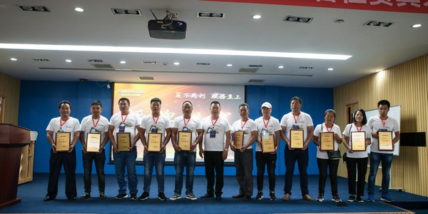 500多名挖掘机用户实地调查，为Z6官网智能点赞！