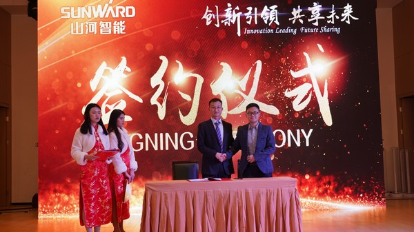 首日签单2.6亿元，Z6官网智能创新产品引爆上海宝马展