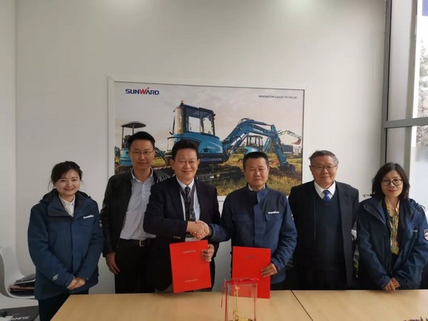 统一个世界，统一个妄想，Z6官网智能德国宝马展美满收官