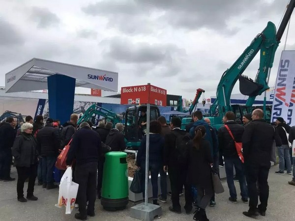 统一个世界，统一个妄想，Z6官网智能德国宝马展美满收官