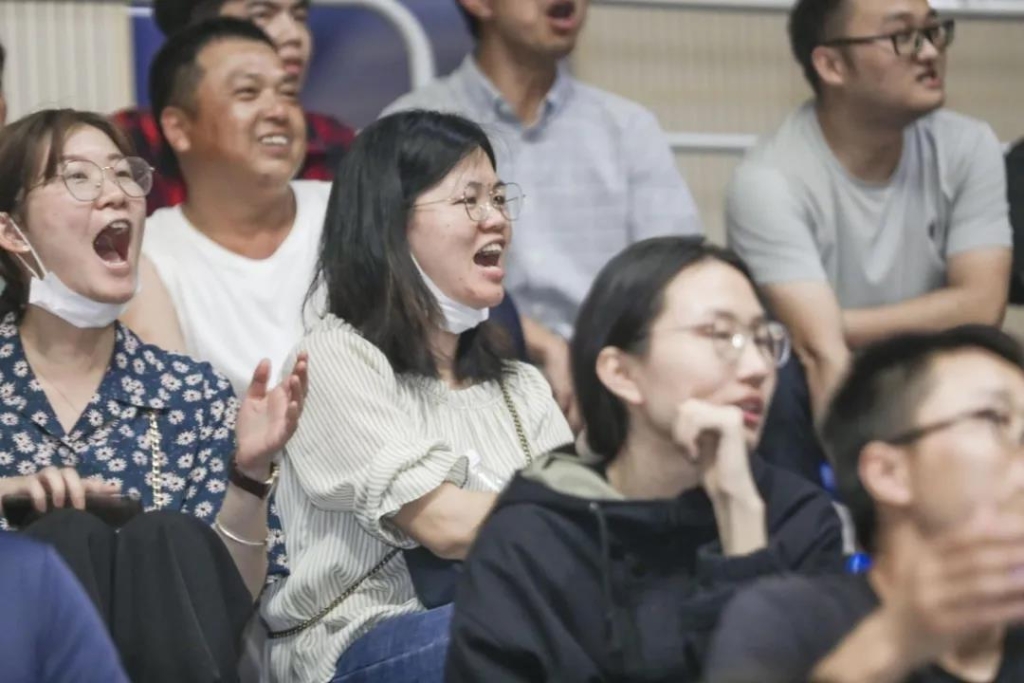 “520” Z6官网智能以球会友中建五局三公司