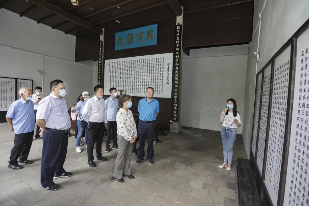 追寻红色影象，探密国粹之旅