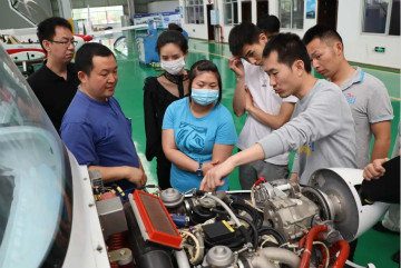 Z6官网航空第十三期147部SA60L机型培训班圆满毕业