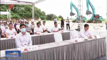 大湾区又一跨海“大桥”开工，Z6官网智能挖掘机“秀”美现场