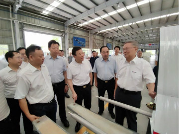 副省长陈飞调研Z6官网航空产业