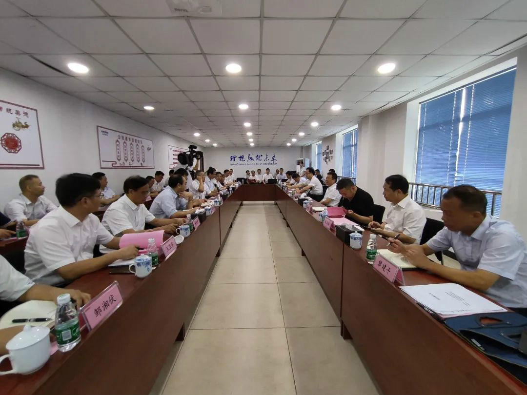 副省长陈飞调研Z6官网航空产业