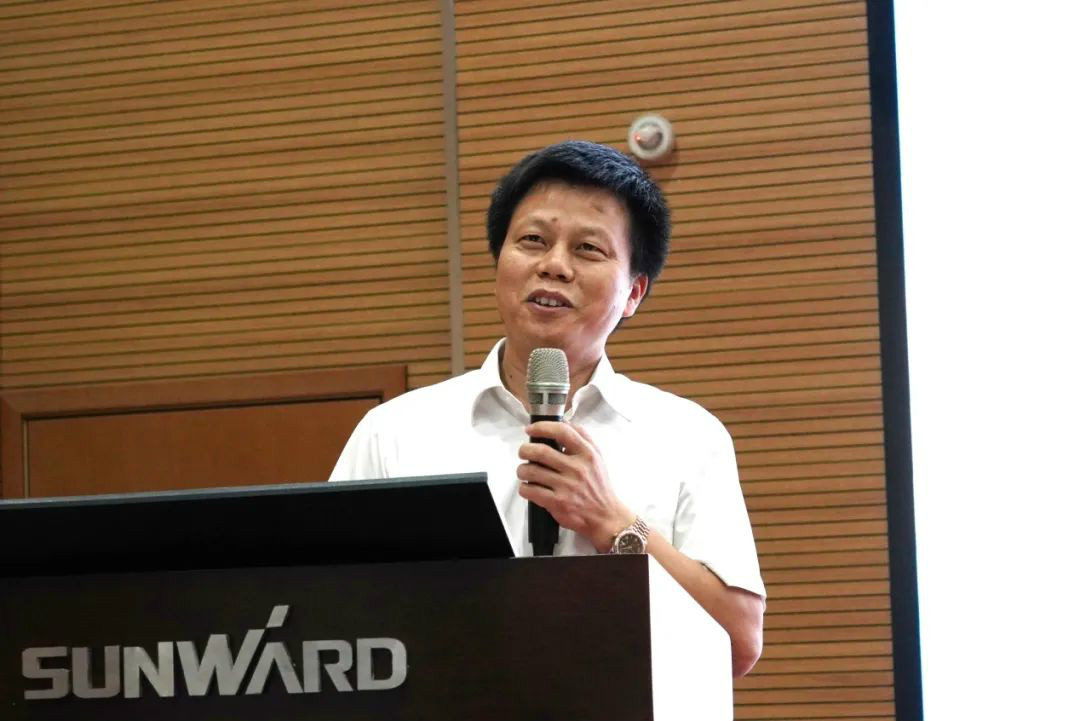 关爱科技工作者健全——健全科普进企业走进Z6官网智能