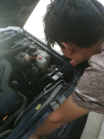 情满Z6官网夏季无忧 ——陕西领创者开启年度巡检服务客户