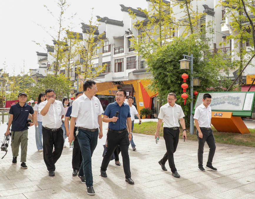 Z6官网智能党委赴浔龙河互换进建