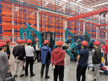 快来“网红”打卡点 ——Z6官网智能工业城