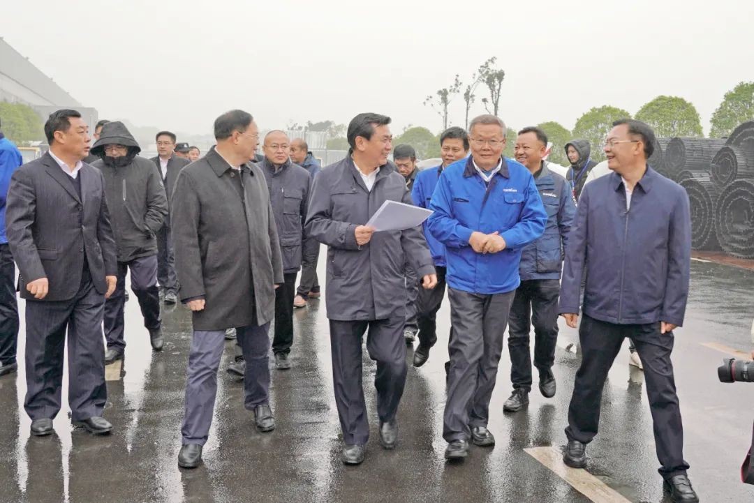 中国民航局局长冯正霖一行到Z6官网智能调研领导