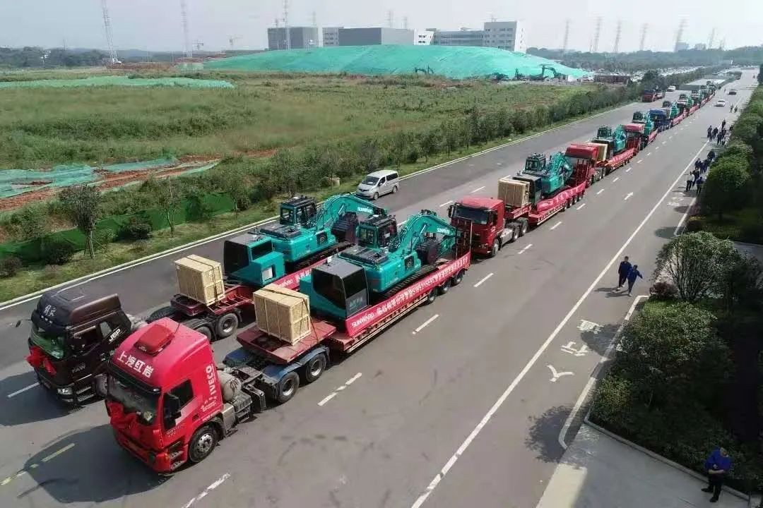 十年两办挖掘机行业年会 Z6官网智能的底气何在