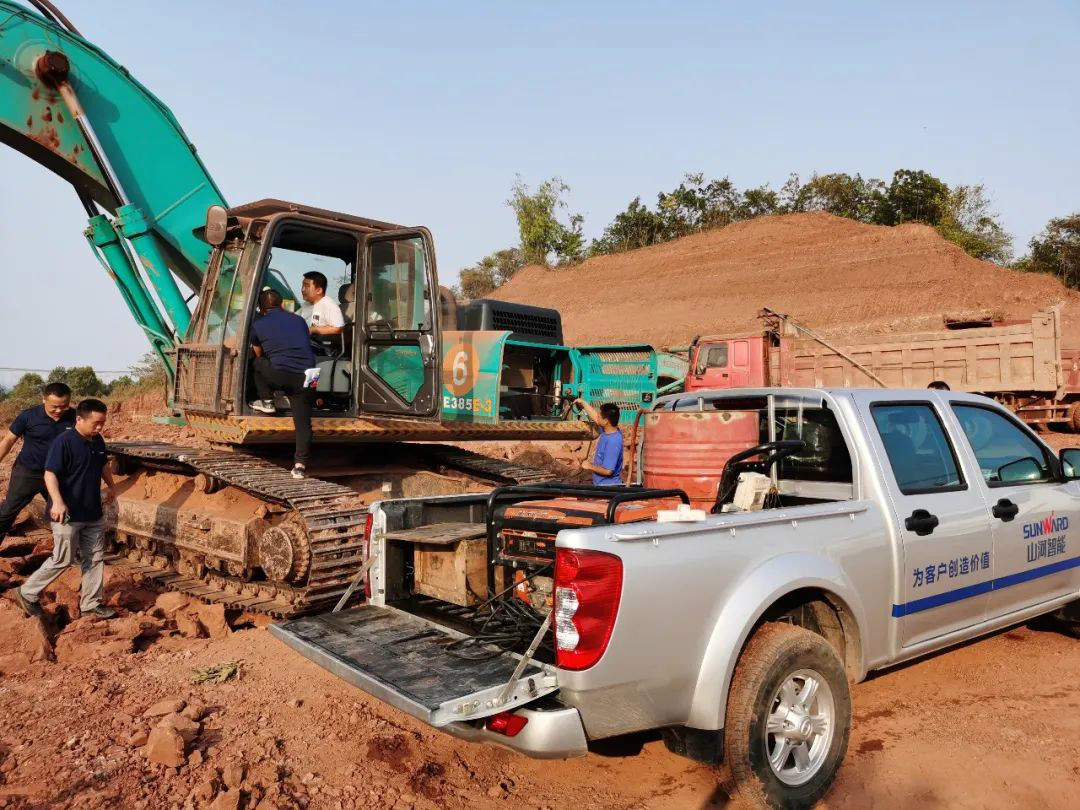 感恩相伴 关爱相随——Z6官网智能服务万里行川陕实录