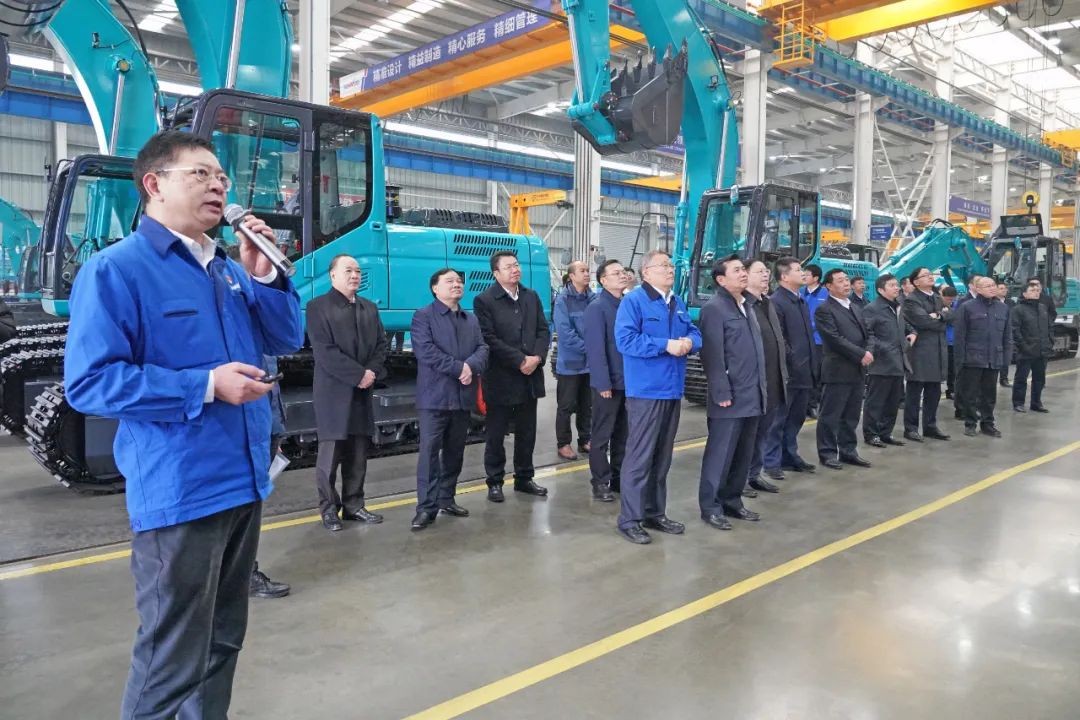 中国民航局局长冯正霖一行到Z6官网智能调研领导