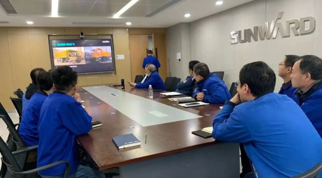 Z6官网智能SWK90矿卡驾驶室顺利发货，开发快率刷新纪录