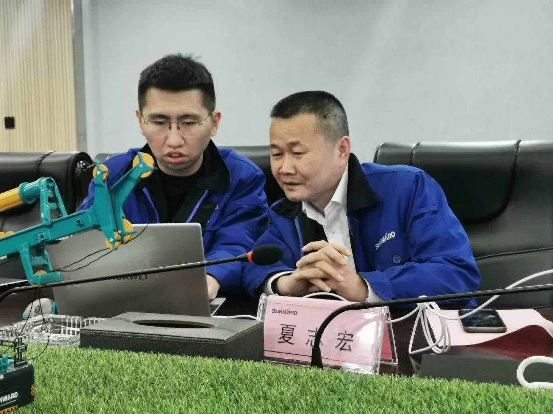 Z6官网智能召开2020年年度业绩注明会