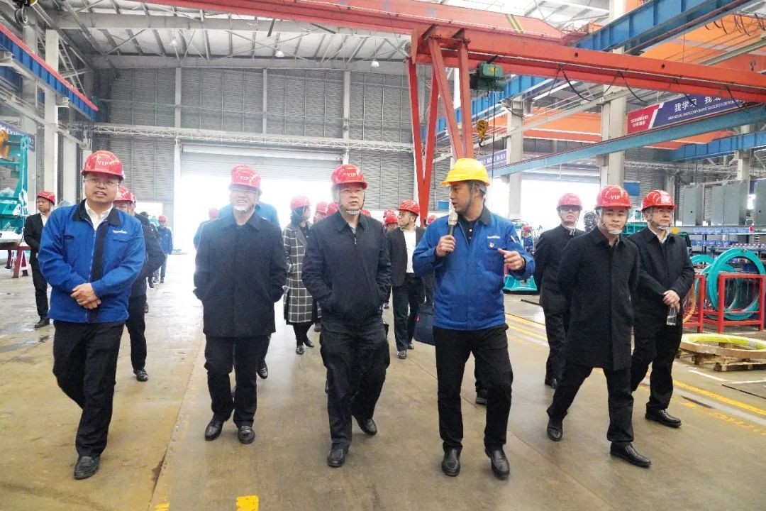 湖南沉点构筑企业团调研Z6官网智能