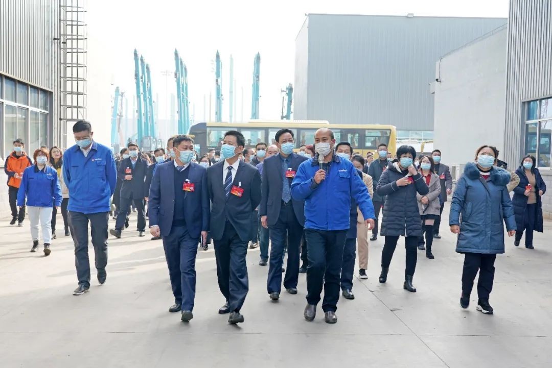 长沙县“两会”观摩团调查Z6官网智能