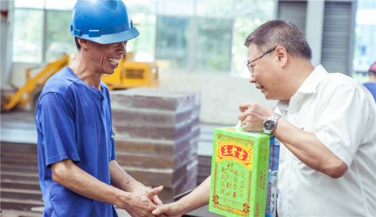 我们有清冷做伴，高温也能潇潇洒洒