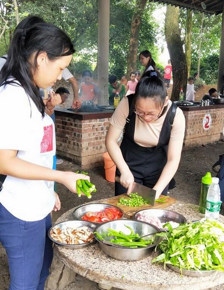 大手牵幼手·“顽”转六一，Z6官网智能初次六一亲子主题活动圆满进行