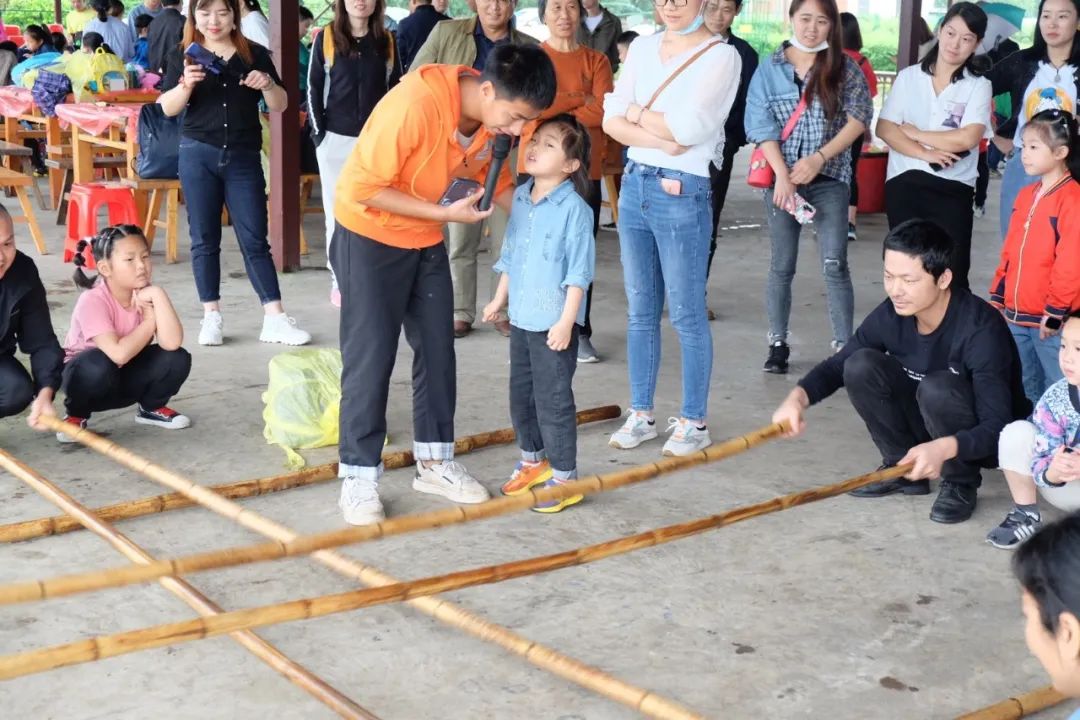 童年分歧Young，稻花香里亲子欢——Z6官网智能组织发展六一亲子活动