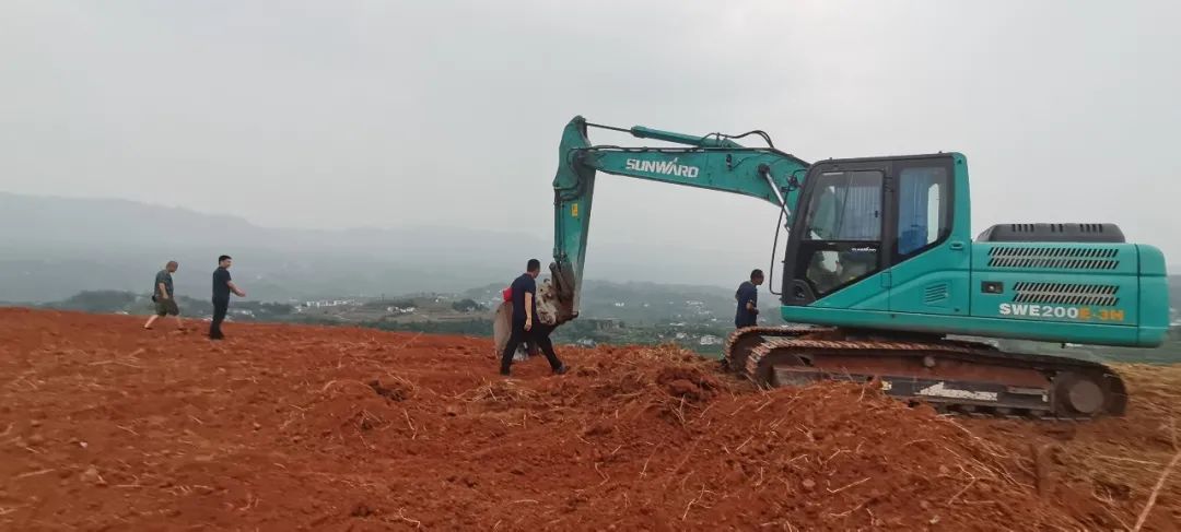 品质Z6官网 用心服务——Z6官网智能全球服务万里行走进山城沉庆