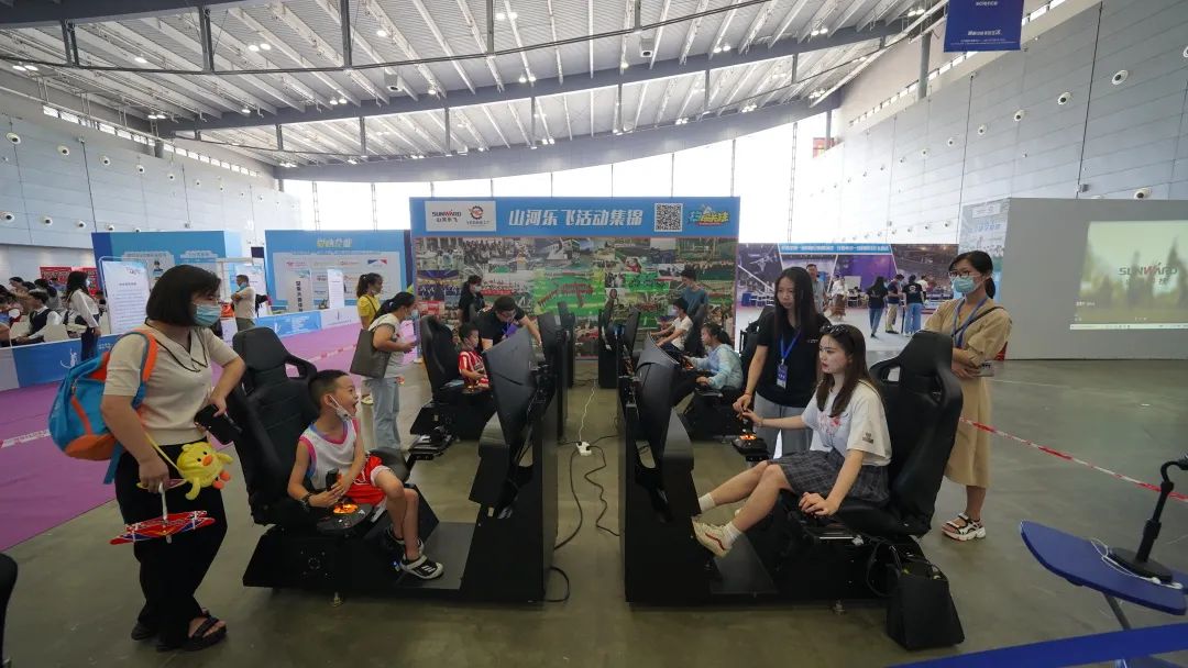 明星产品受追捧，Z6官网航空携多款产品杰出亮相2021年湖南航展