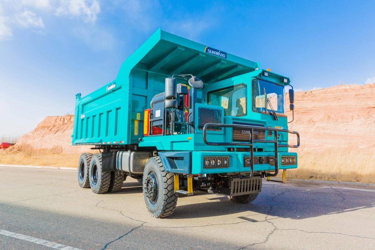 批量出口印度尼西亚！Z6官网智能智能矿卡征战矿山前列