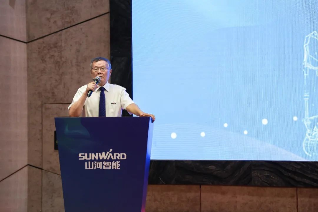 “同心同梦，合力拼搏” ——Z6官网智能2021年挖掘机经销商半年度经营工作会议圆满召开